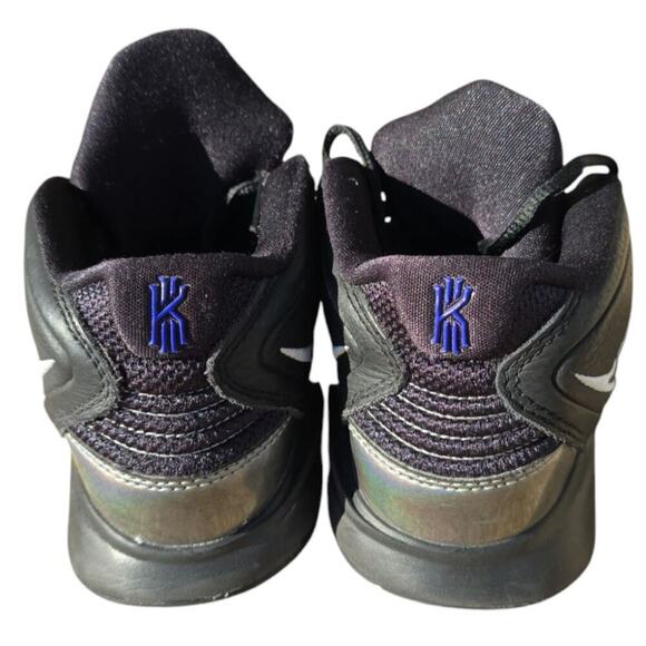 Nike Kyrie Infinity 8 Black Metallic Silver CZ0204-005 Size 6 Basketball School - Picture 5 of 8